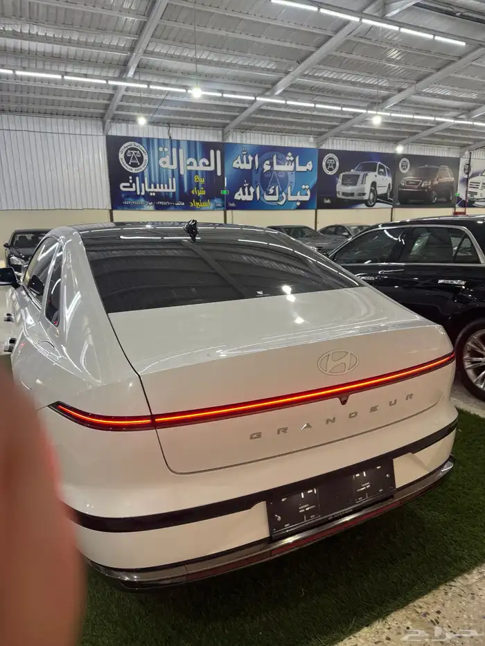 ازيرا كاليجرافي جرانديور 28