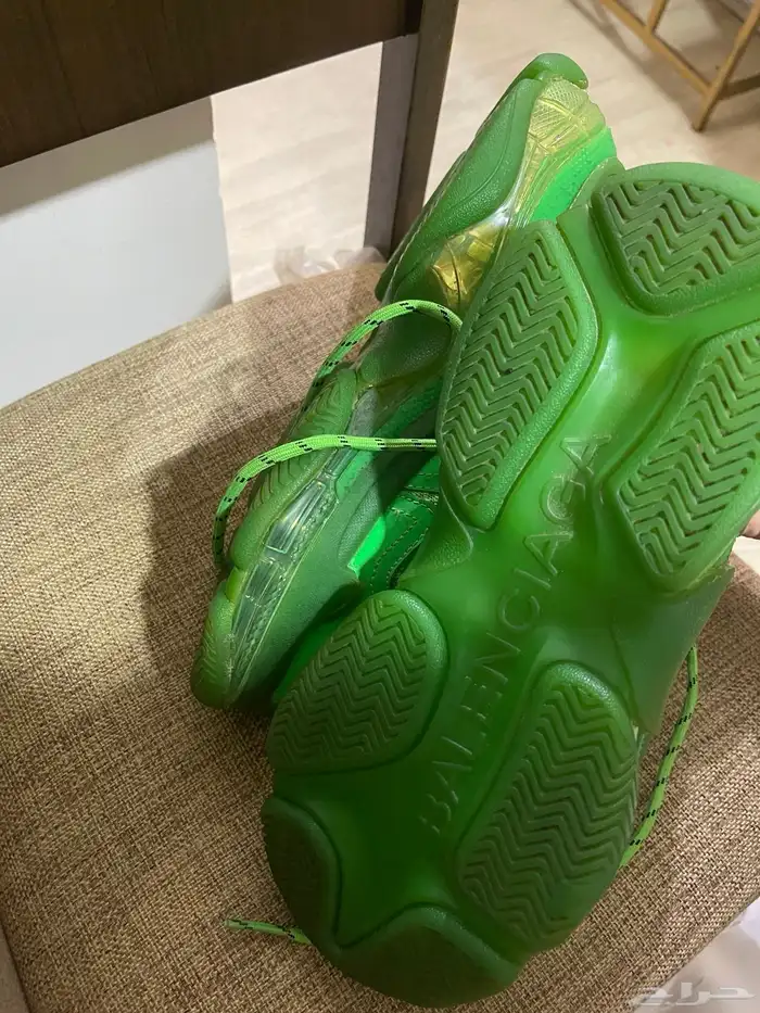 حذاء ماركة بالنسياغا Balenciaga مستخدم 3