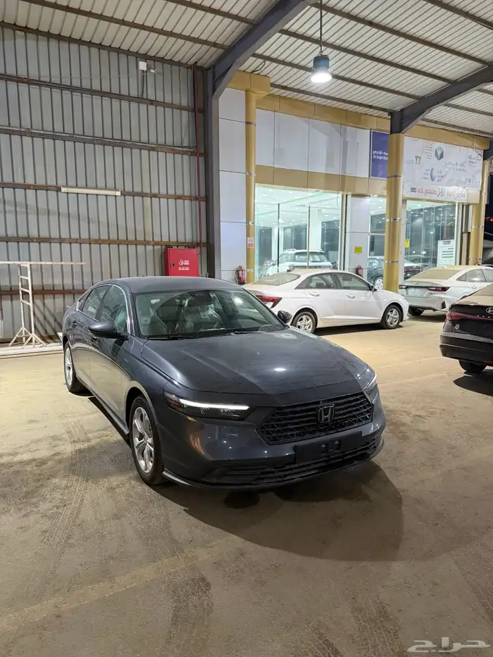 هوندا اكورد ستاندر 2025 0