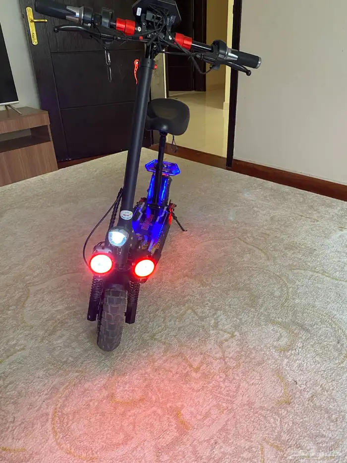 اسكوتر وحش نضيف استخدام شهر 2