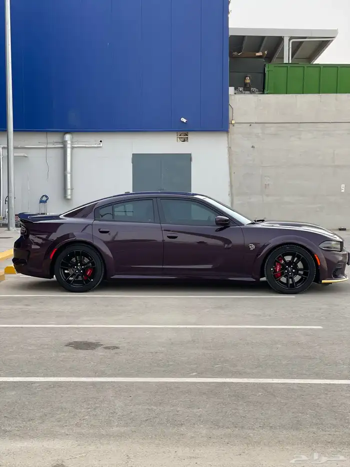 تشارجر هيلكات 2022 وارد بترومين ممشى قليل لون نادر hellcat 4