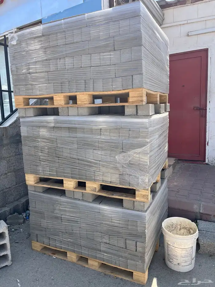 معدات مصنع طوب وداموك زراعه وخلاطه وقلاب داينه 20