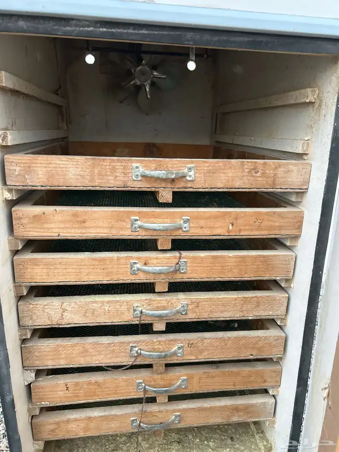 فقاسه بيض يدويه تشيل 1200بيضه استخدام شهر ونص 0