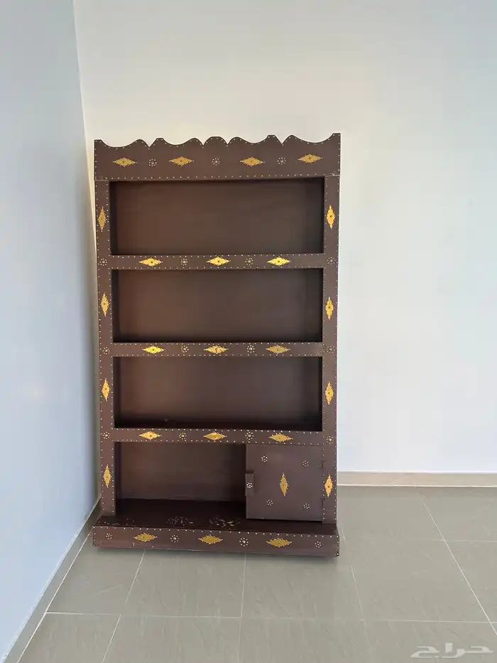 وجار للبيع نظيف 0