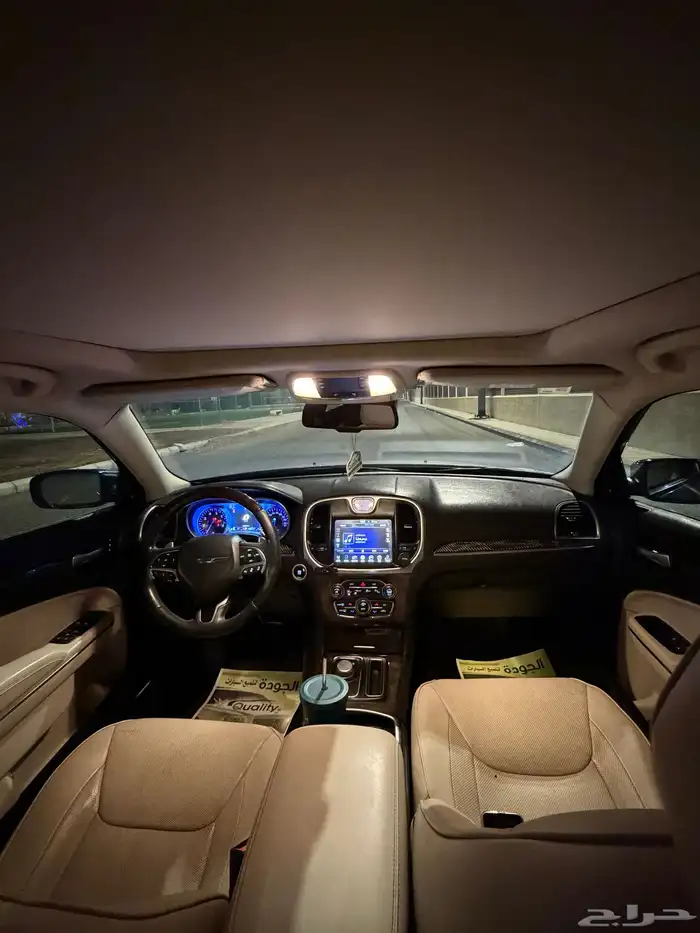 للبيع كرايسلر 2016 فل كامل V8 6