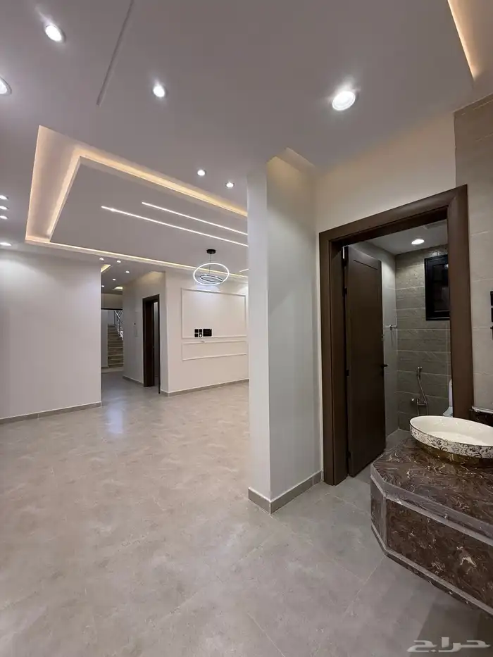 شقق علوي بسطح خاص - للبيع خلف العثيم بالمحالة بسعر 500 الف 24