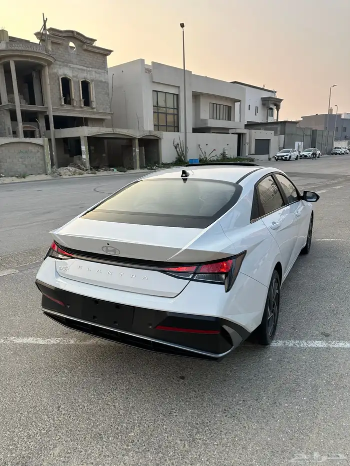 هيونداي النترا 2025 اصفار 5