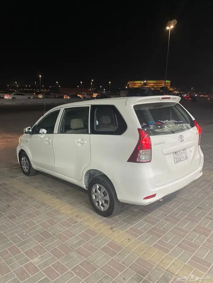 للبيع افانزا 2015 نضيفه جدا 2