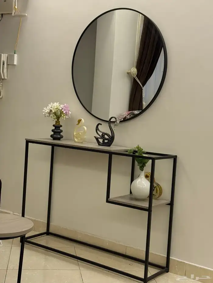 مدخل جديد مع المرايه وجزامه 1