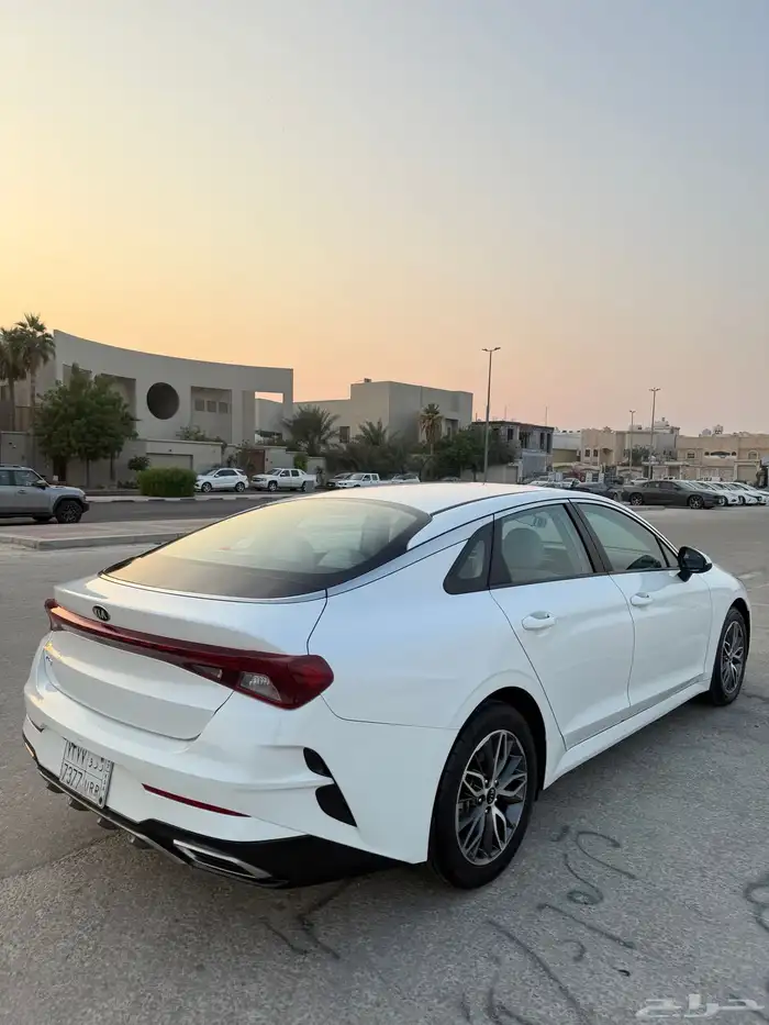 كيا K5 سعودي 2021 مالك اول قمه بنضافه 12