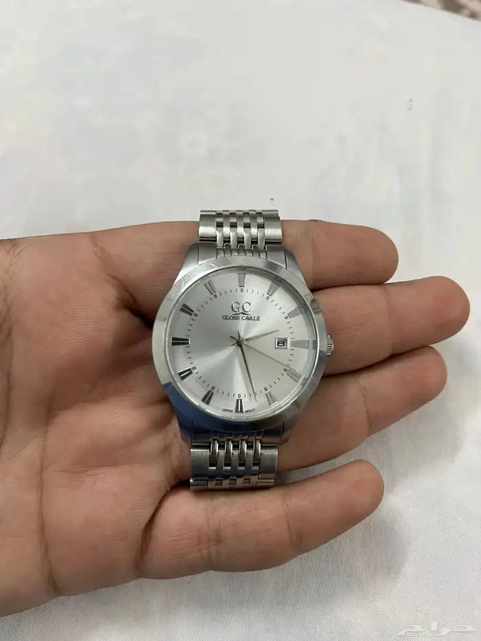 ساعة GCللبيع 6