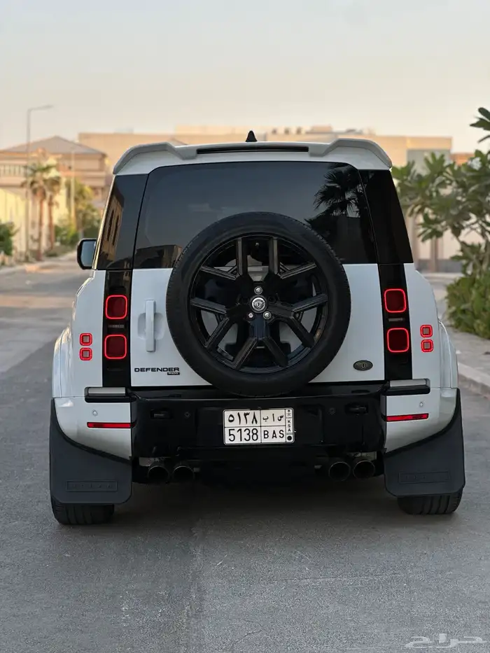 ديفندر HSE 2021 اوربن 22