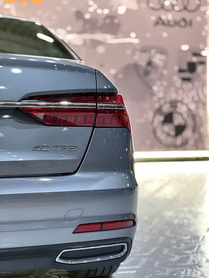 اودي A6 موديل 2021 14