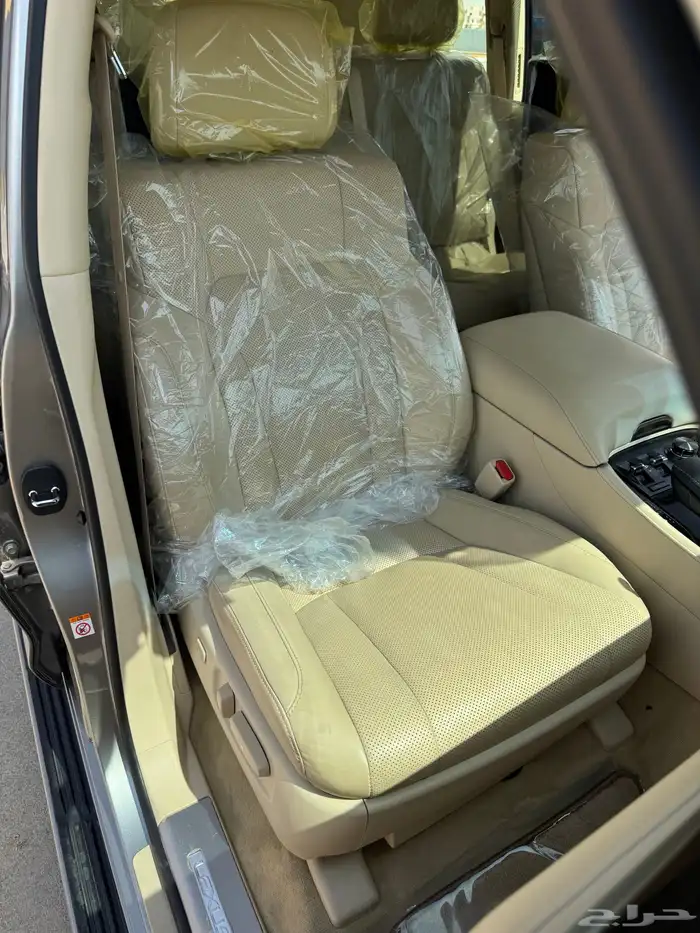 نادر من النوادر جيب لكزس LX570 (مخزن عداد 36 ألف فقط) 21