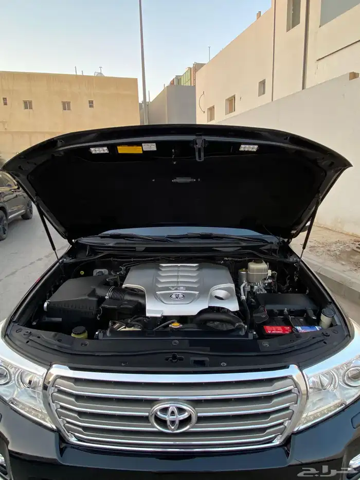 2013 VXR 5.7 Black 17