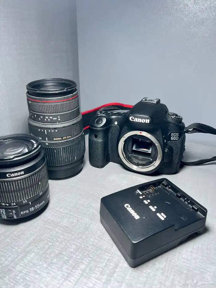 كاميرا كانون 60D للبيع 1