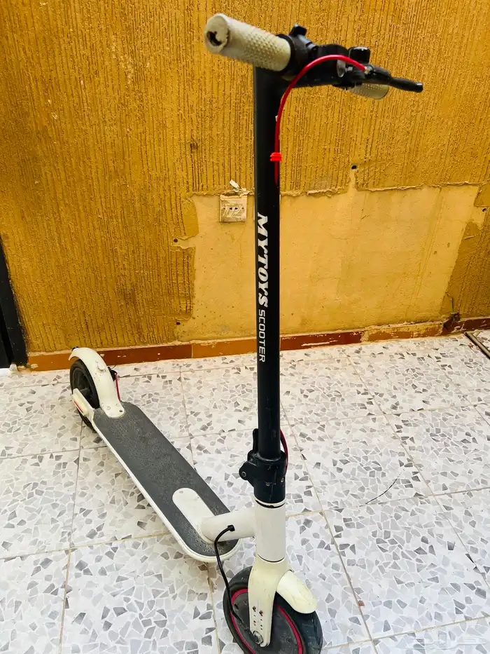 اسكوتر كهربائي 2