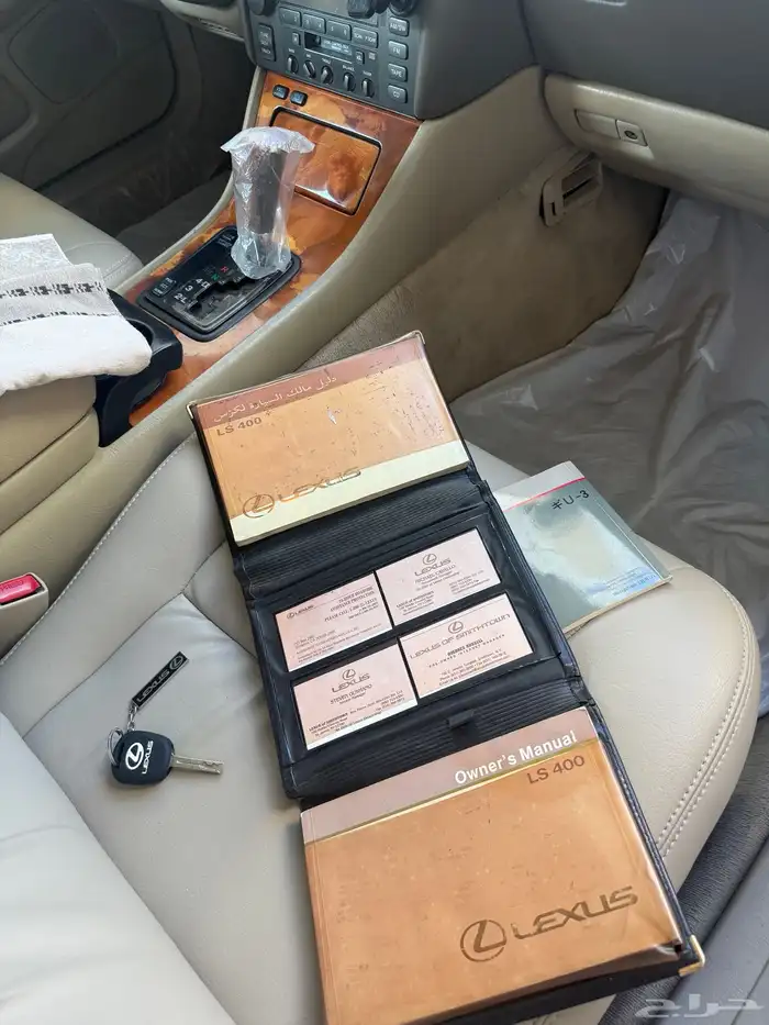 Lexus LS 400 31