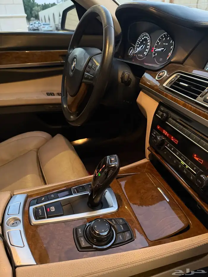 بي ام دبيلو 2009 ( مخزن ) اقبل البدل المناسب 58