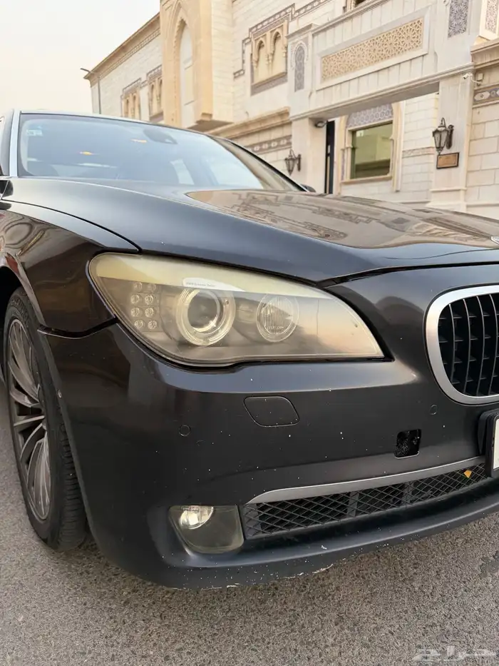 بي ام دبيلو 2009 ( مخزن ) اقبل البدل المناسب 31