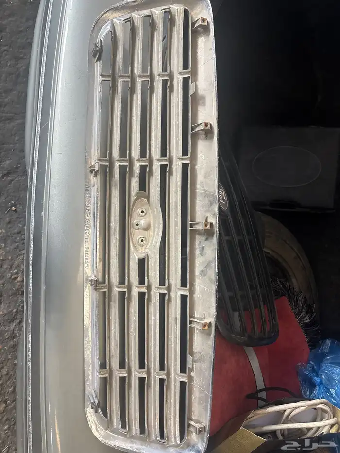 فورد فكتوريا 3