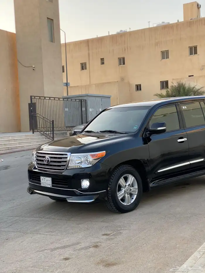 2013 VXR 5.7 Black 13