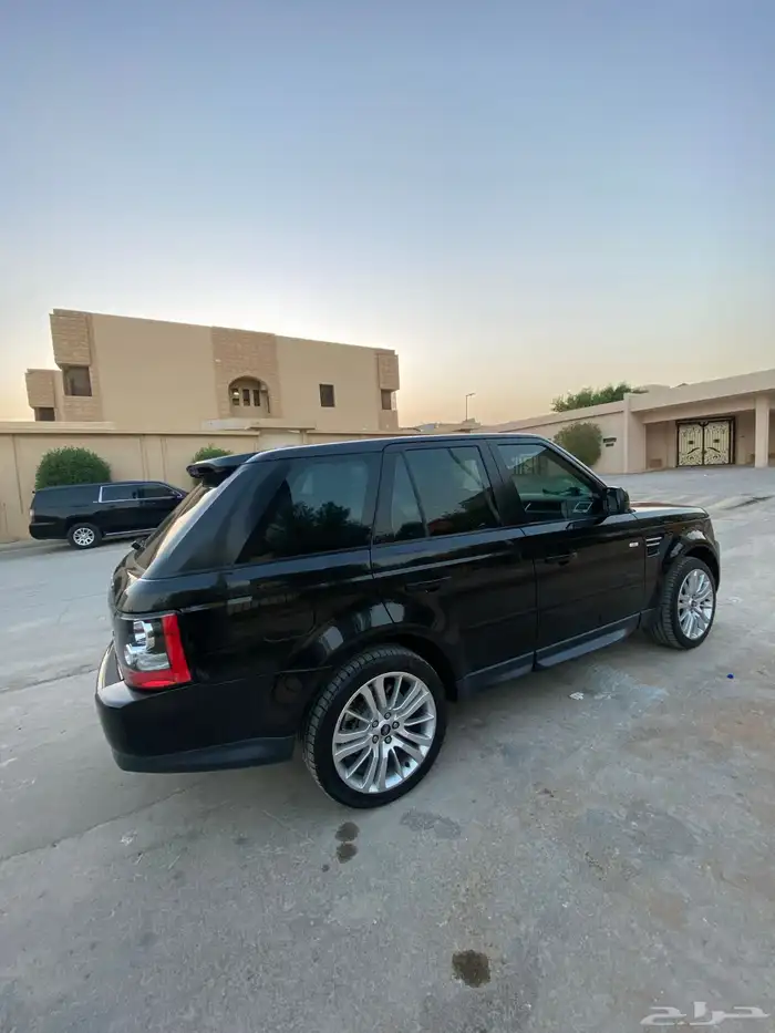 للبيع رنج روفر سبورت SE 400 موديل Range Rover   2013 1