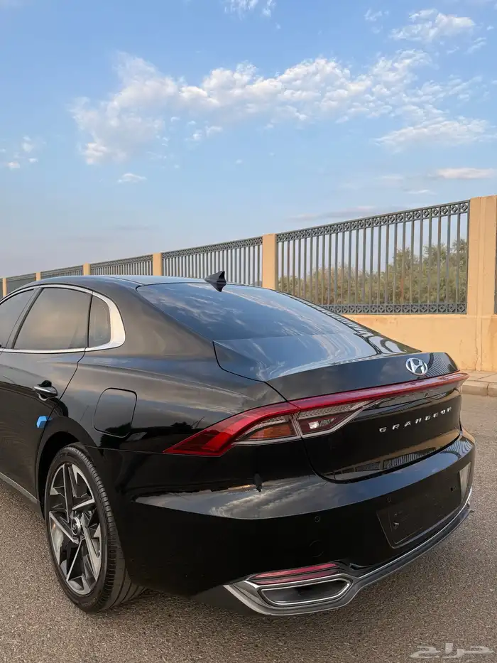 هواندي ازاير 2021. 6 سلندر بحالة الوكاله 8