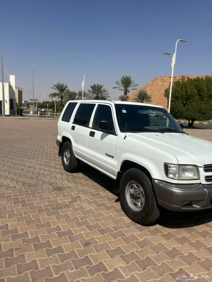 جيب ايسوزو تربل 2003 5