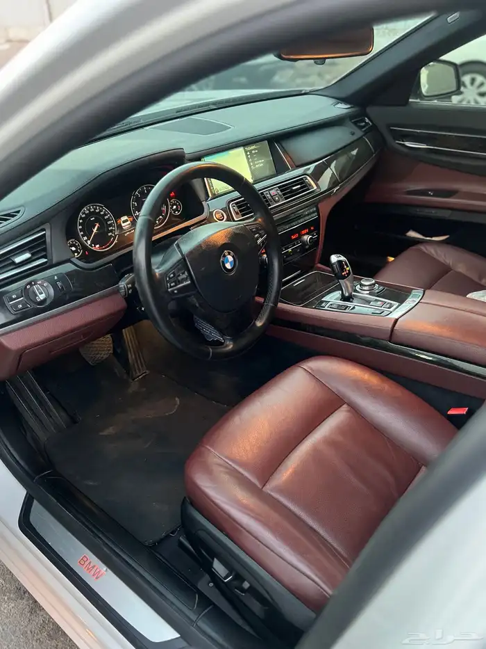 بي إم دبليو مديل 2013 18