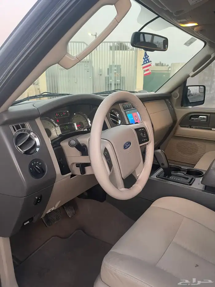 فورد اكسبدشن 2013 شاصي قصير 19