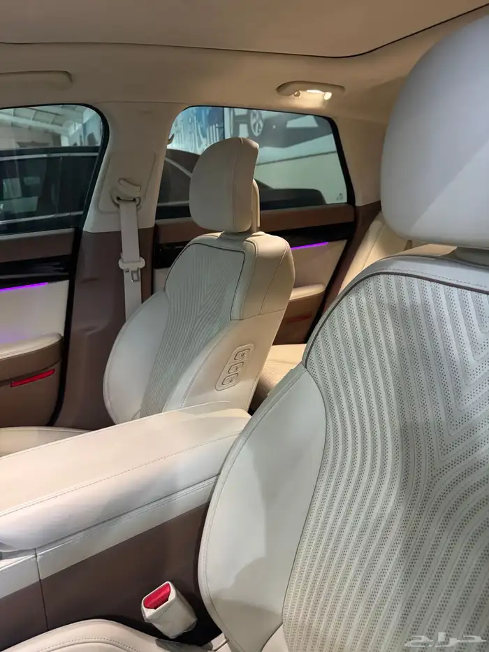 ازيرا كاليجرافي جرانديور 20