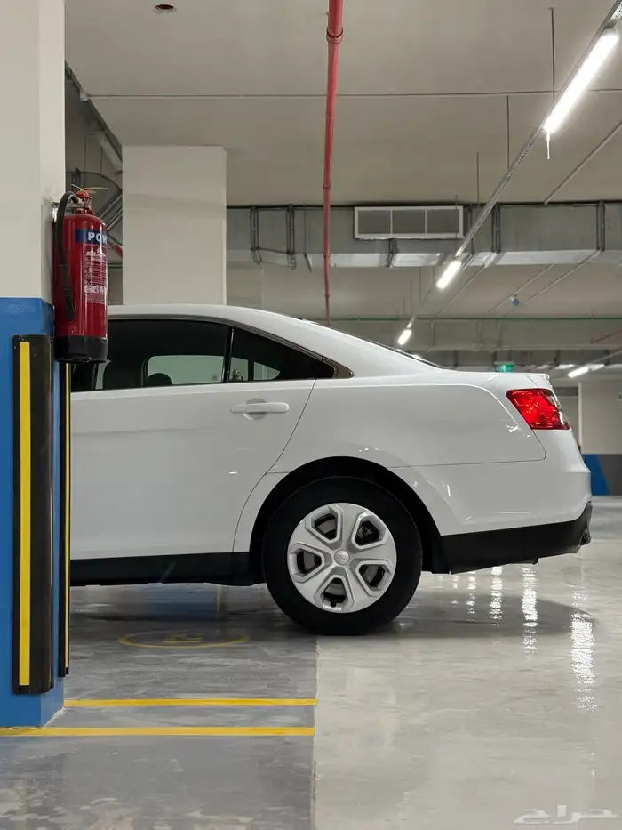 فورد تورس بوليسي 2015 مخزن 15