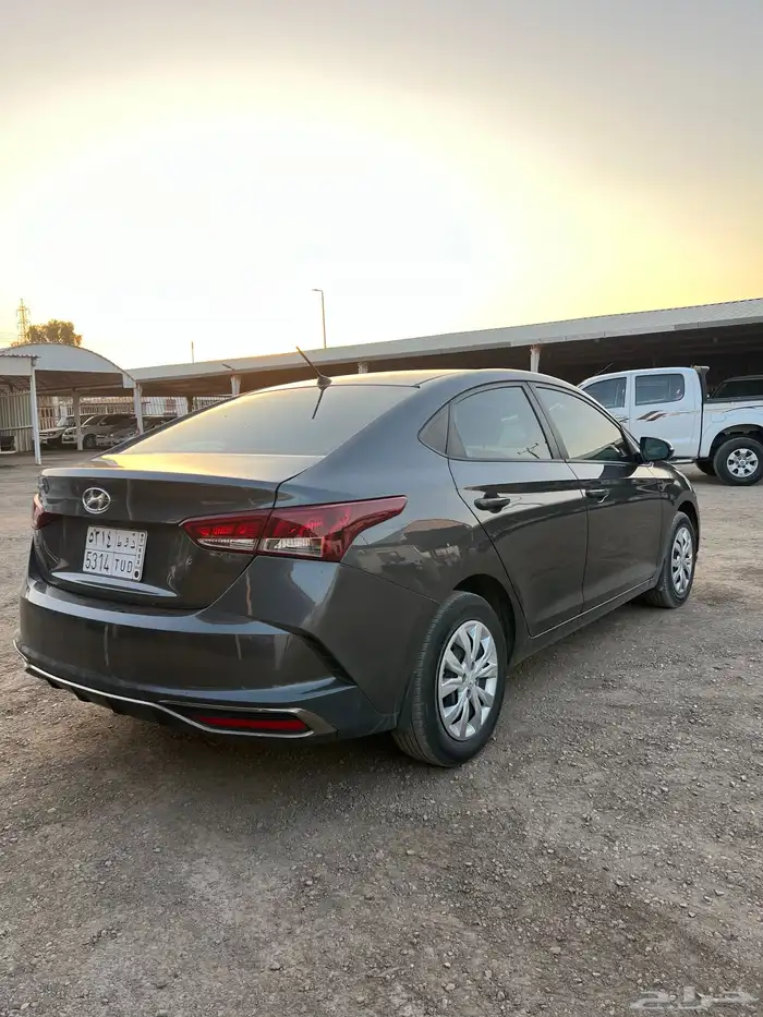 للبيع اكسنت 21 4