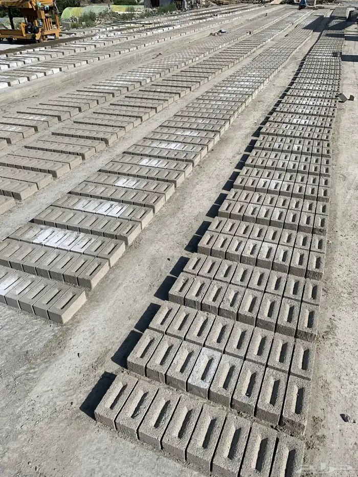 معدات مصنع طوب وداموك زراعه وخلاطه وقلاب داينه 22