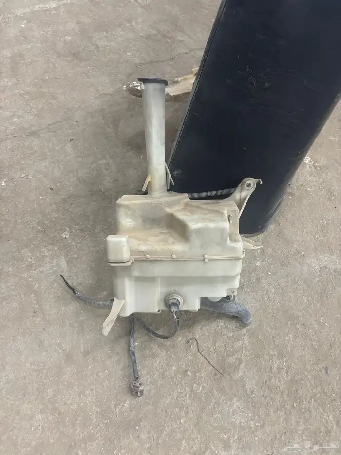 قطع لكزس جي اس 2004 24