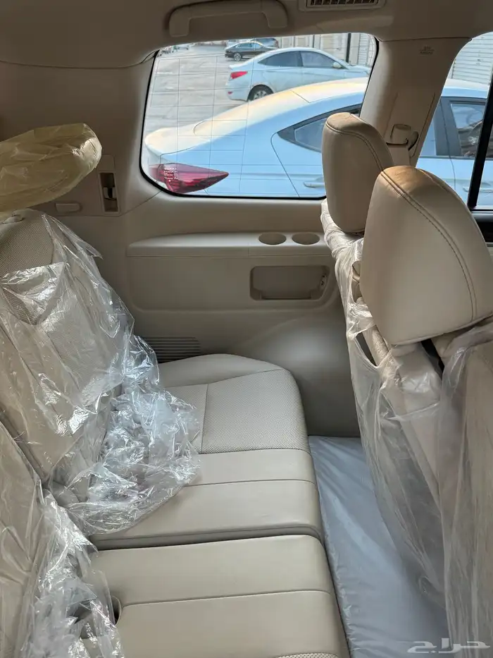 لكزس 2021 اسود 27