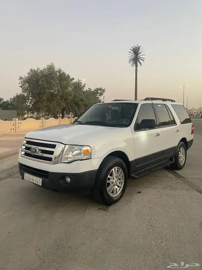 فورد اكسبدشن 2013 شاصي قصير 1