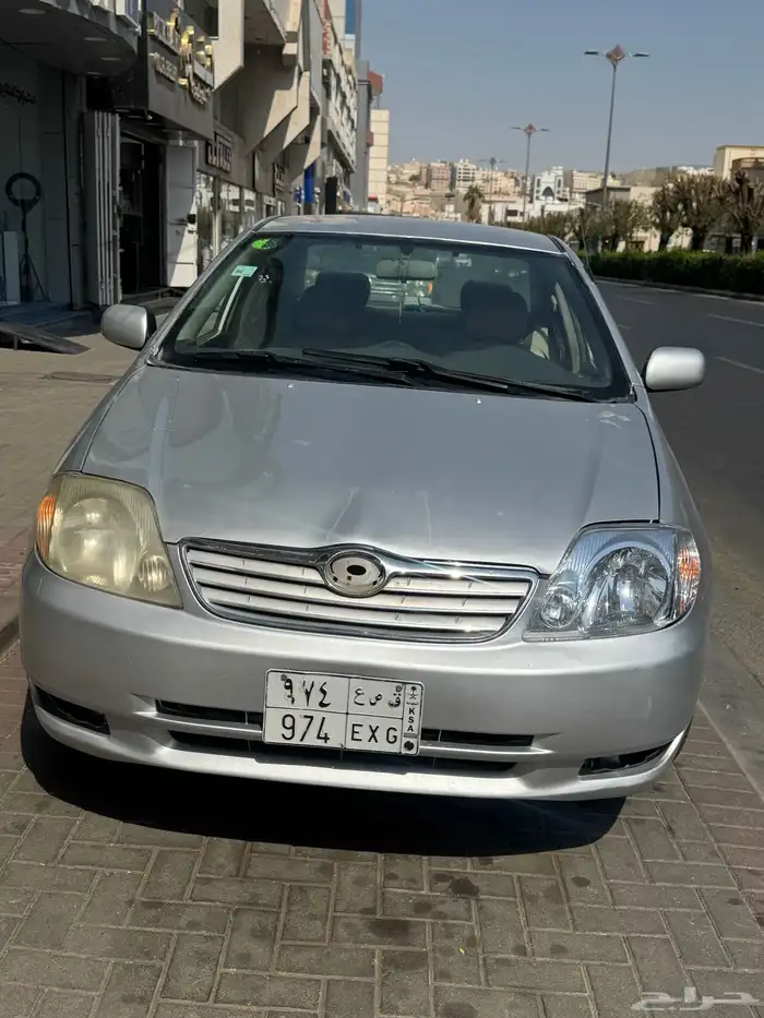 كورلا للبيع موديل 2002 نظيفه 4