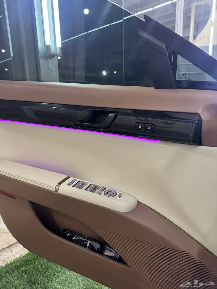 ازيرا كاليجرافي جرانديور 6