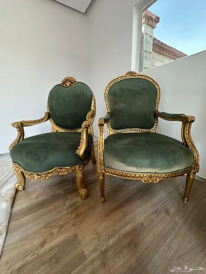 كراسي للبيع نظيفه خشب زان مصري 0