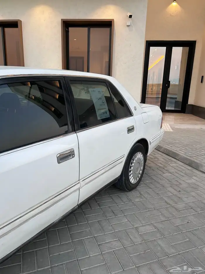 تويوتا كراون 1998 التاج للبدل او البيع 14
