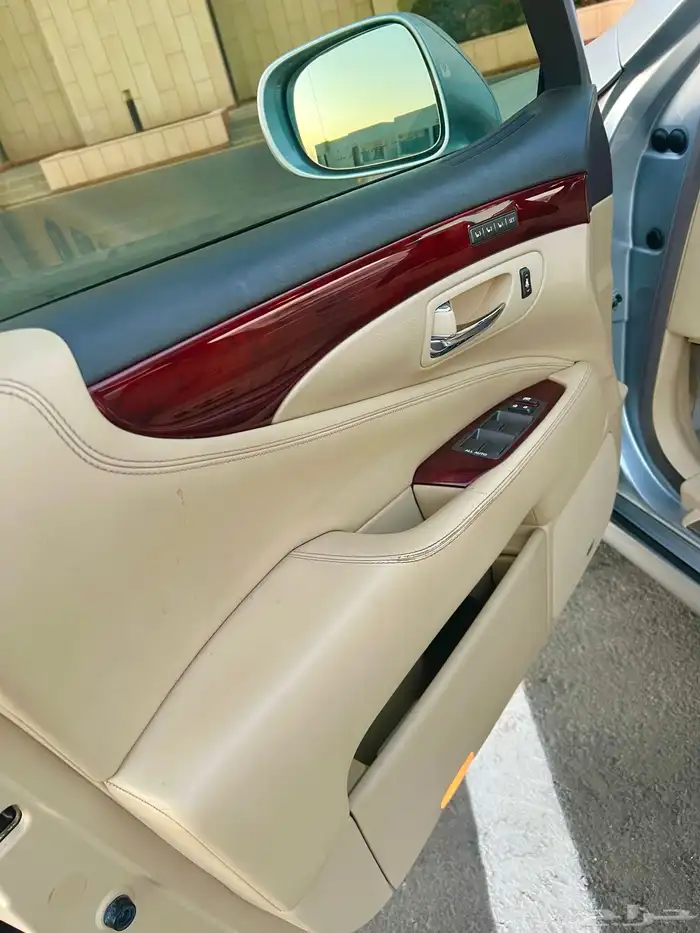 لكزس2011 460 LS نظيف 21