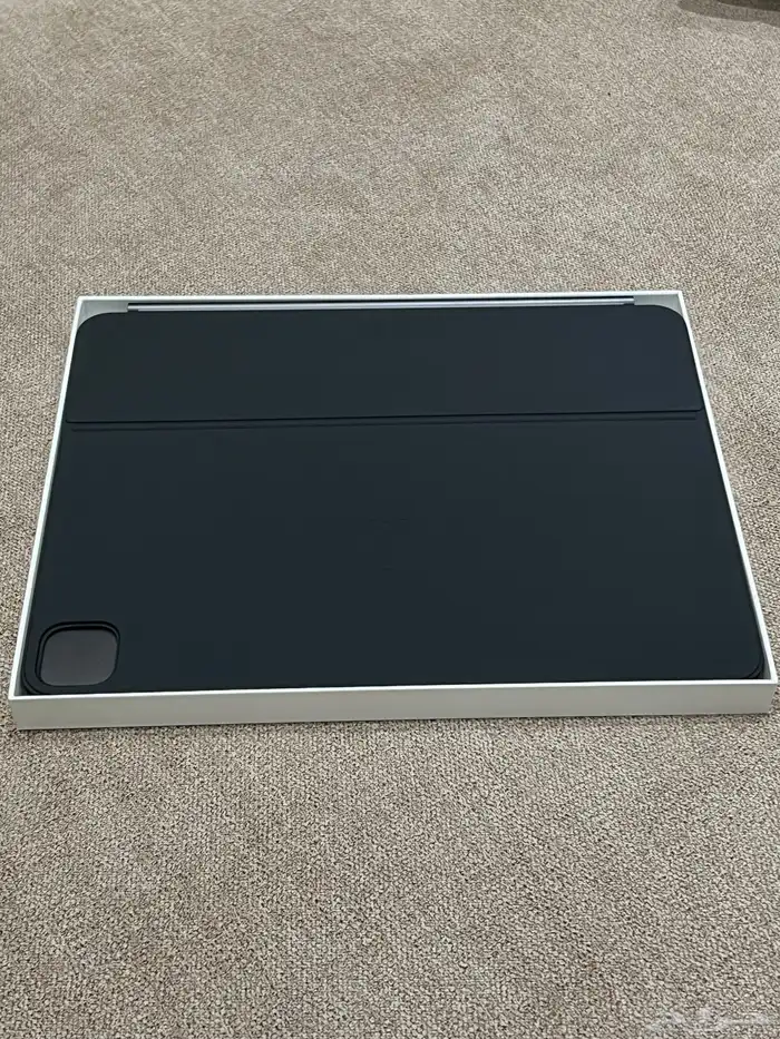 ايباد ماجيك كيبورد 12.9 iPad magic pro 12.9 inch 1