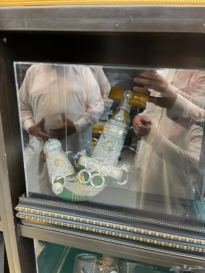 هدايا رجالية تخرج ترقية تقاعد زواج بشت سيف درع 34