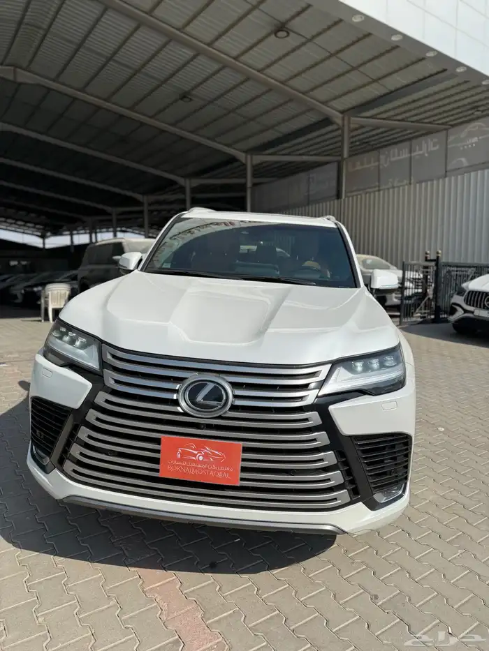 لكزس LX600 ماشي 123 الف BB سعودي 3