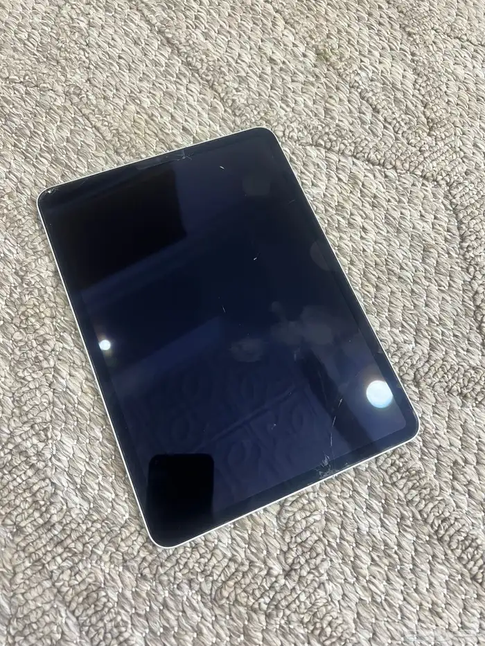 ايباد الجيل الثالث 0