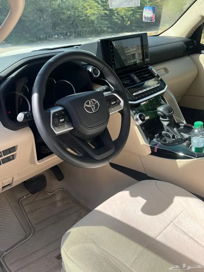 لاندكروزر 2024 5