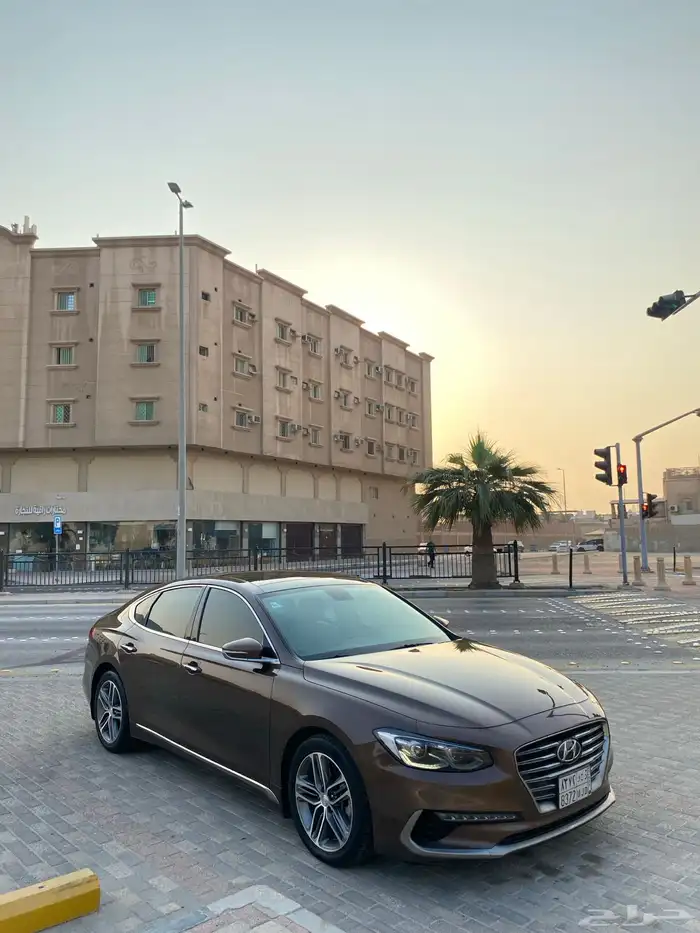 هيونداي ازيرا 2018 9