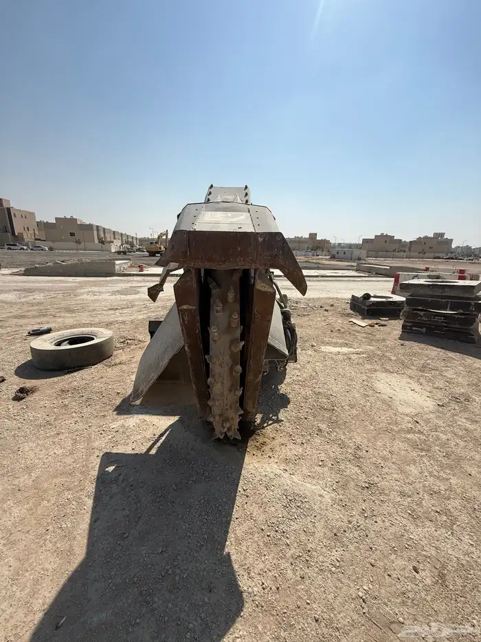 ترنشر كتربلر للبيع موديل 2013 4